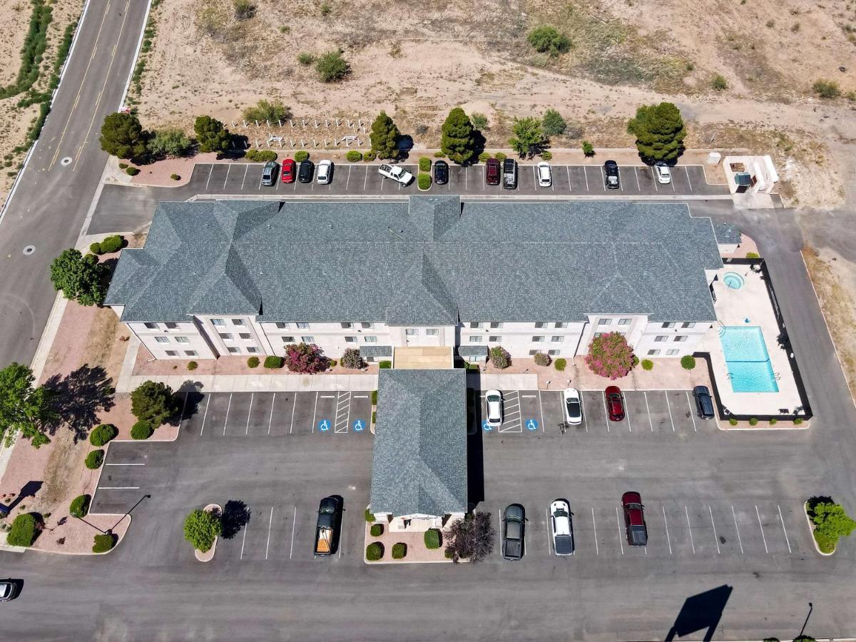 Comfort Inn Camp Verde I-17 Exterior photo